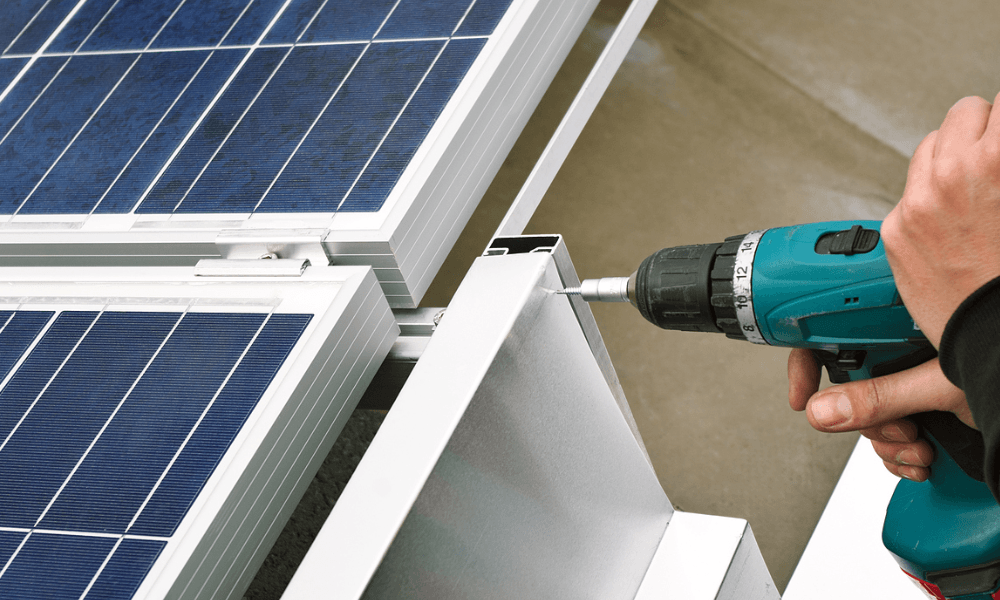 Vis autoperceuse pour syst&egrave;me de montage solaire.png